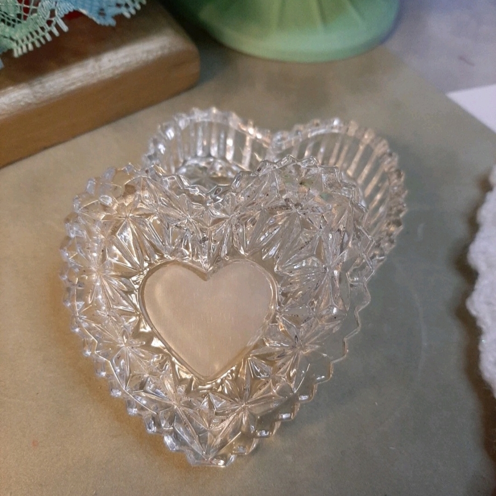 Things Remembered Heart-Shaped Small Crystal Jewelry Organizer